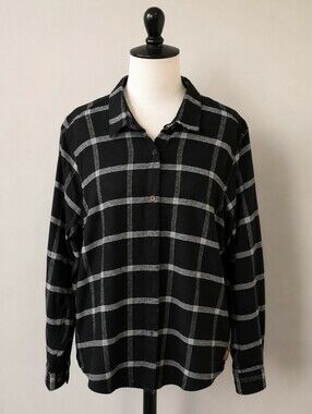 NWOT Berne Black Plaid Button-Up Shirt - Women's Casual Shirt